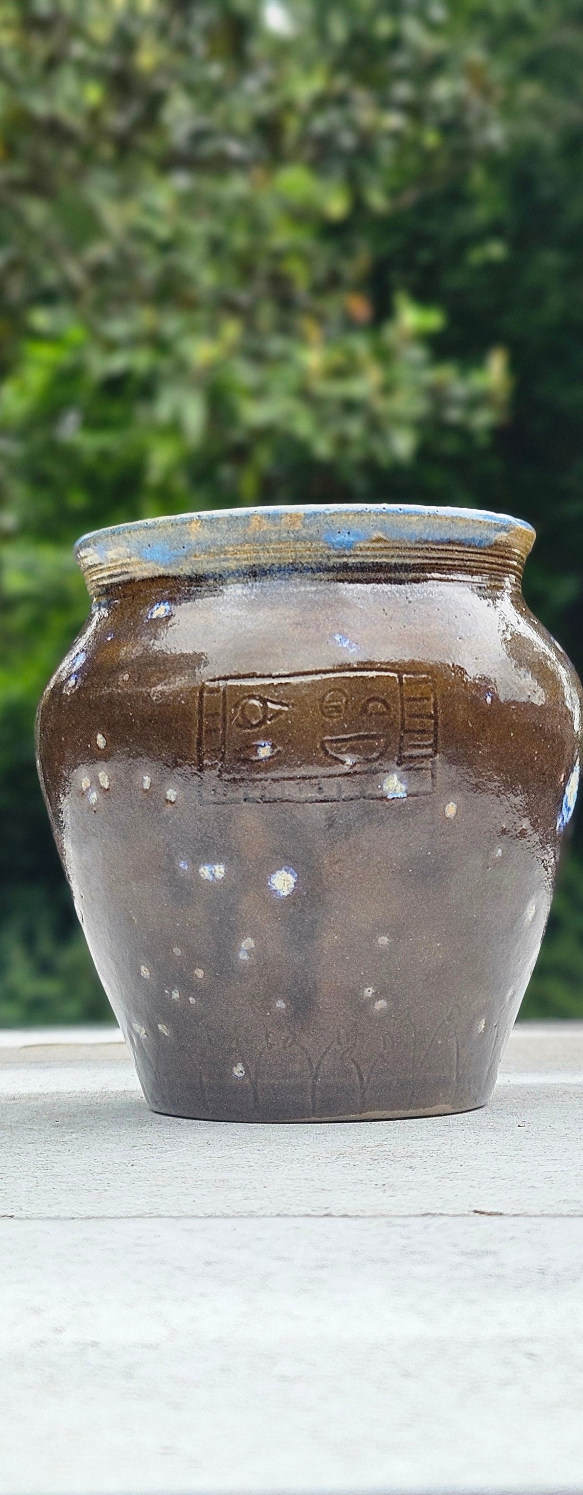 Vase in Brown